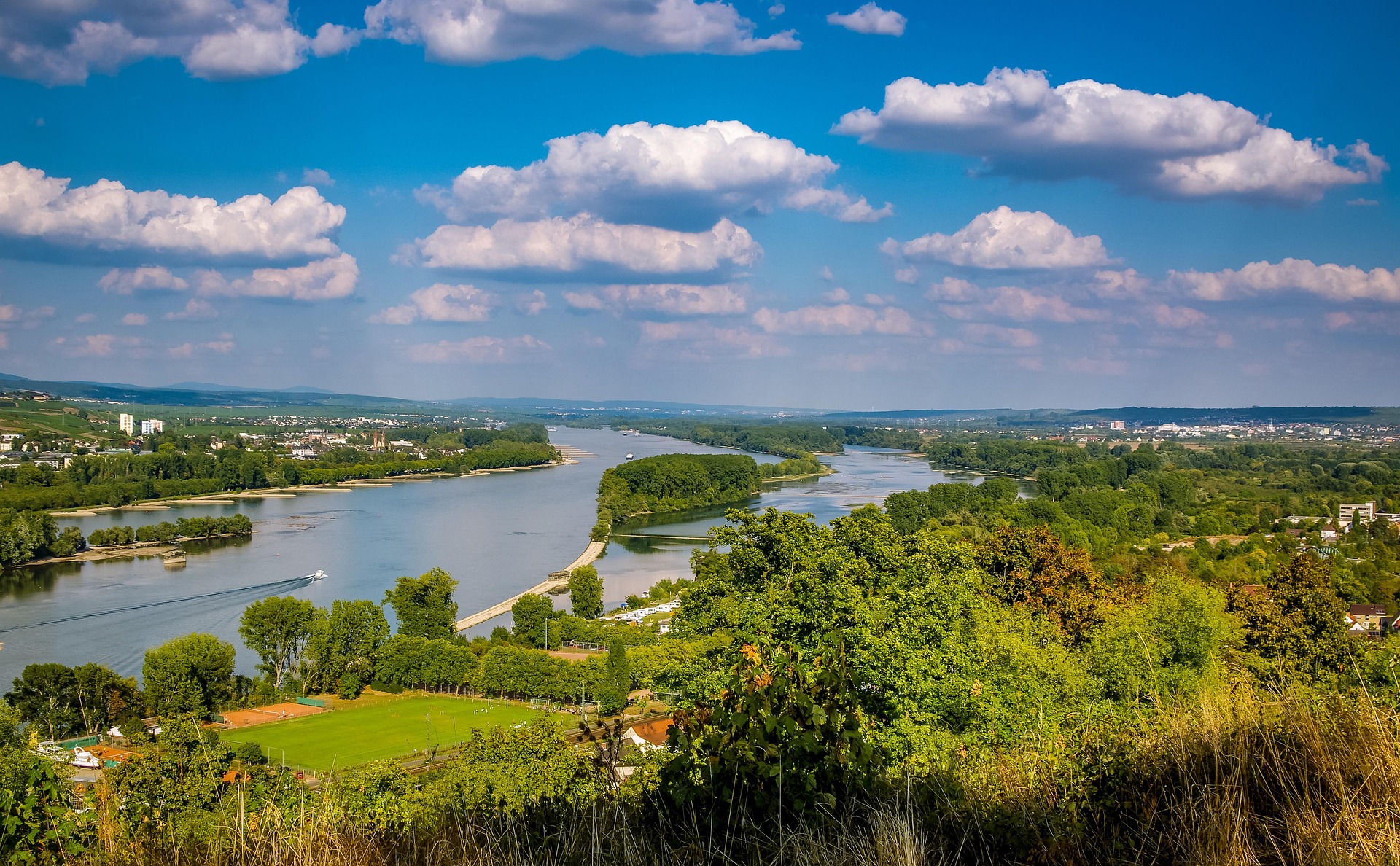 Kostenlose Ausflüge am Mittelrhein – Aussicht auf den Rhein bei Remagen und Bonn, Tipps für Gäste der Ferienwohnung Oberwinter